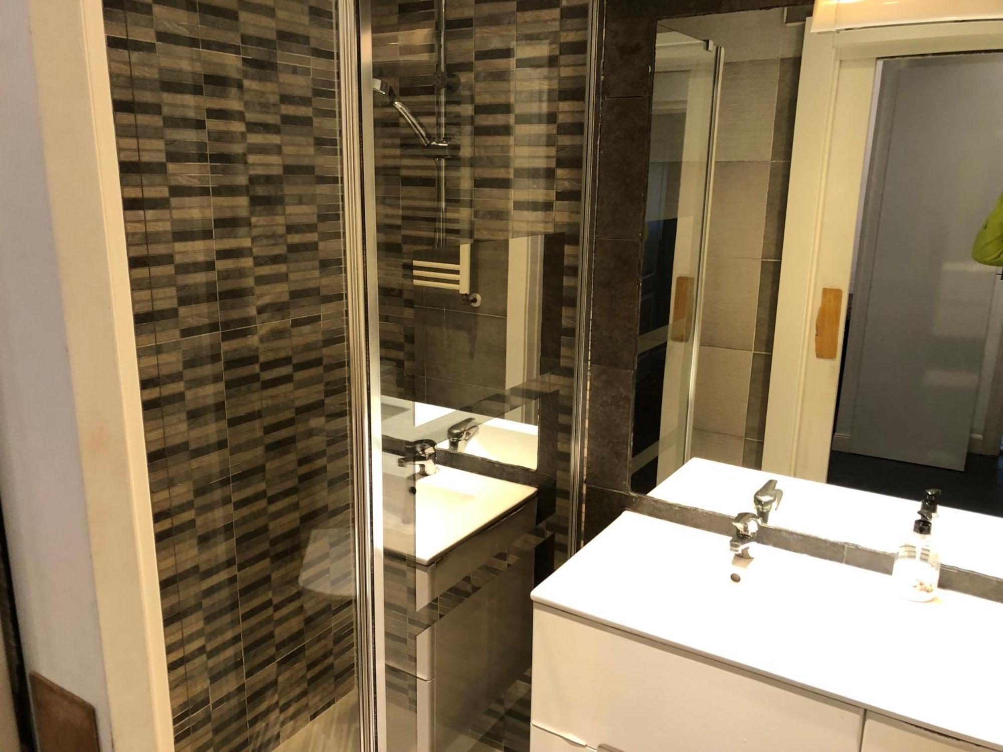 Suite En Apartamento Privado Terraza Centro Bilbao Eksteriør billede